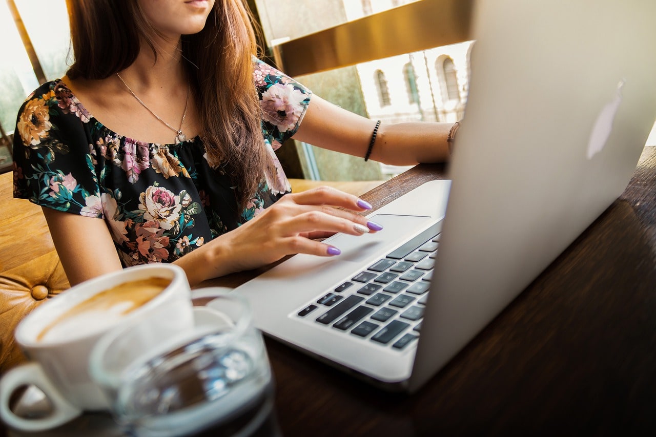 Read more about the article How to Scale a Business with Virtual Assistants: 3 Keys to Success in 2024